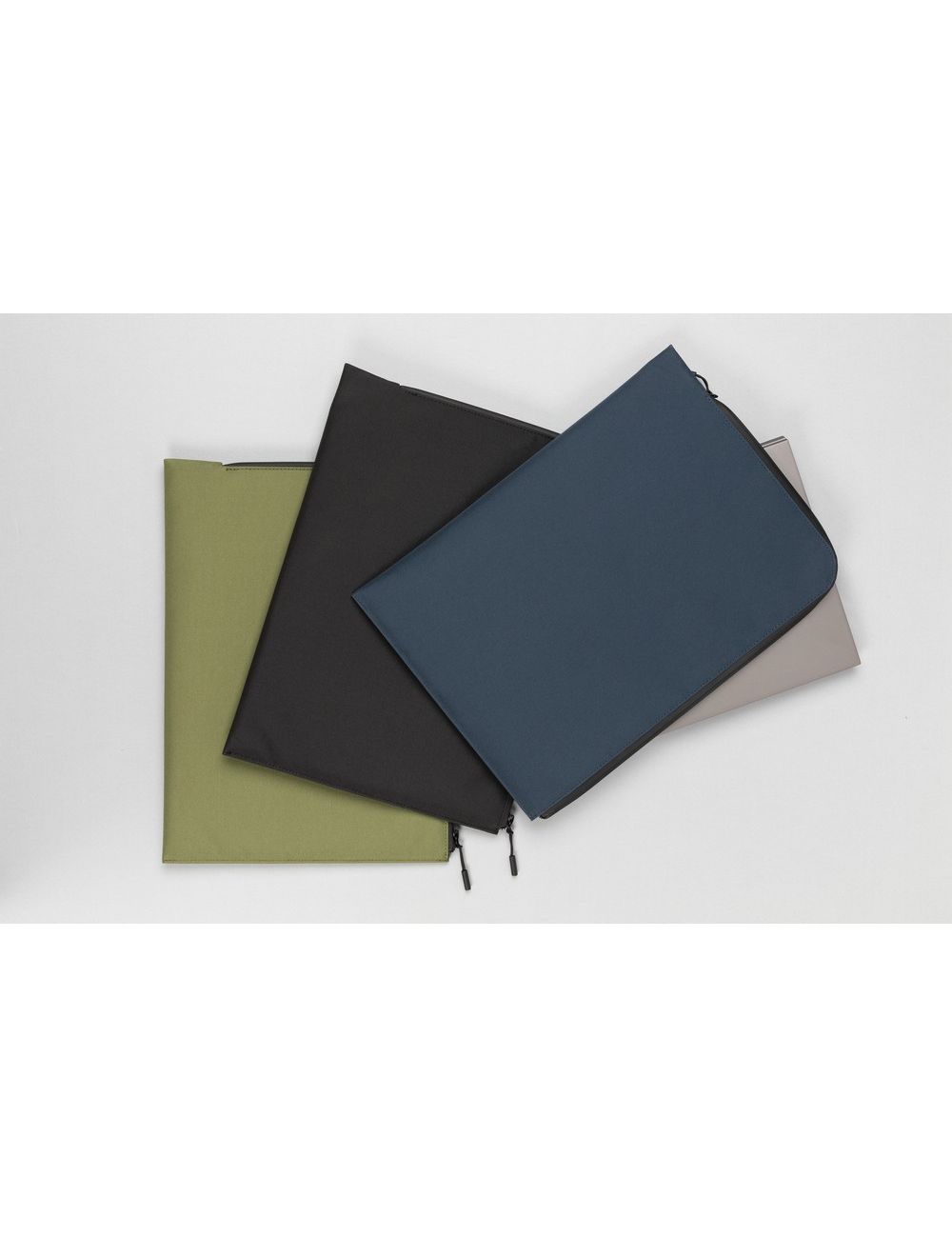 Pokrowiec na laptopa 15.6" Impact AWARE™ RPET