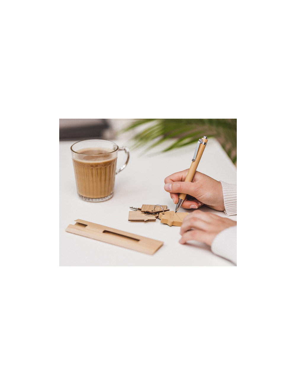 Bambusowy brelok z karteczkami memo Homeland,...