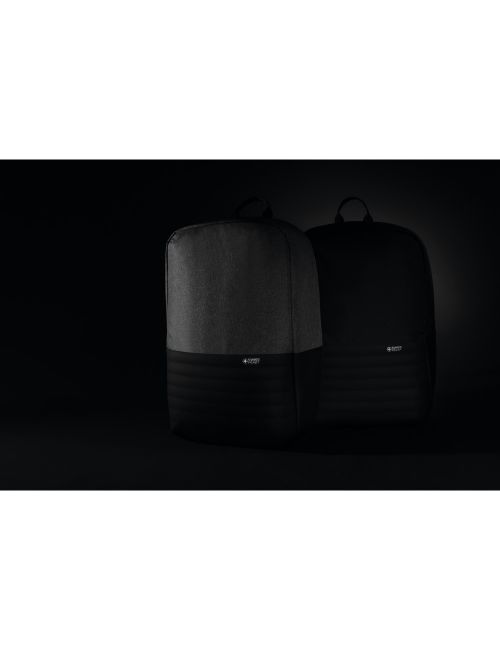 Plecak chroniący przed kieszonkowcami Swiss Peak AWARE™ RPET