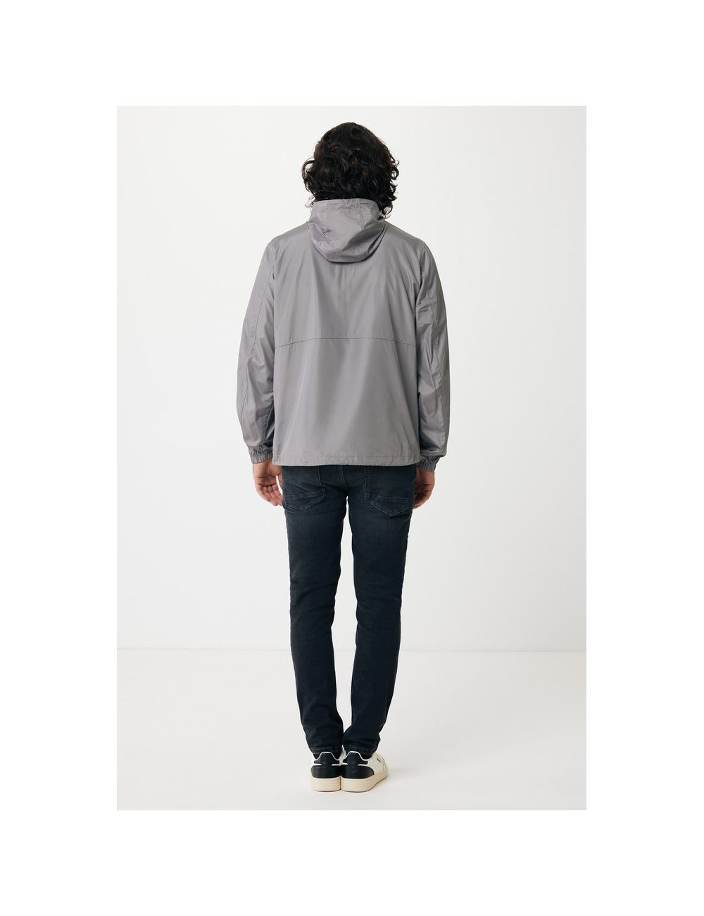 Lekka kurtka Iqoniq Logan, poliester z recyklingu