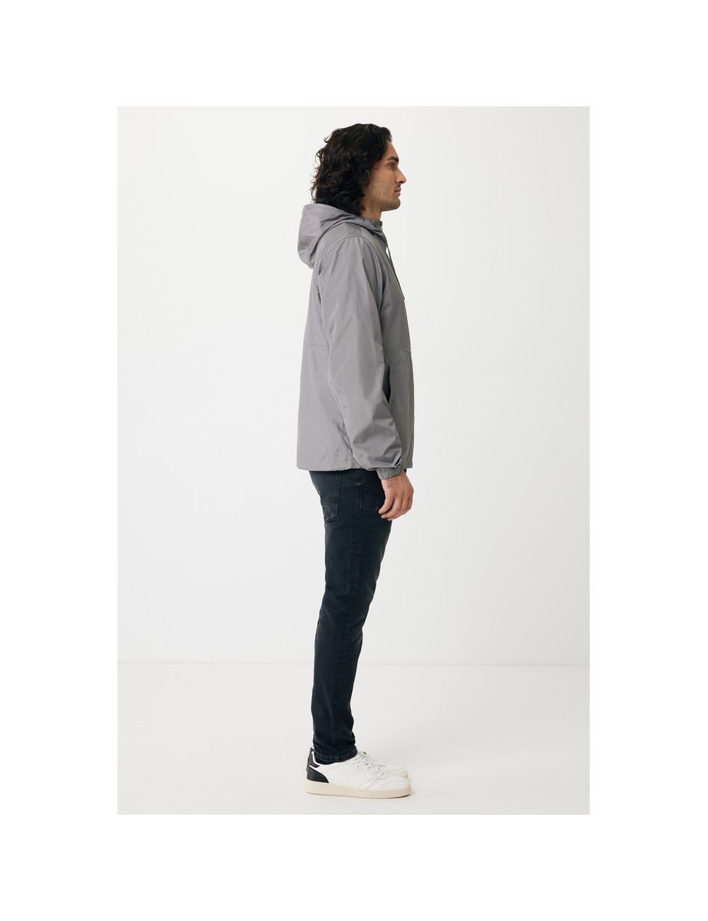 Lekka kurtka Iqoniq Logan, poliester z recyklingu