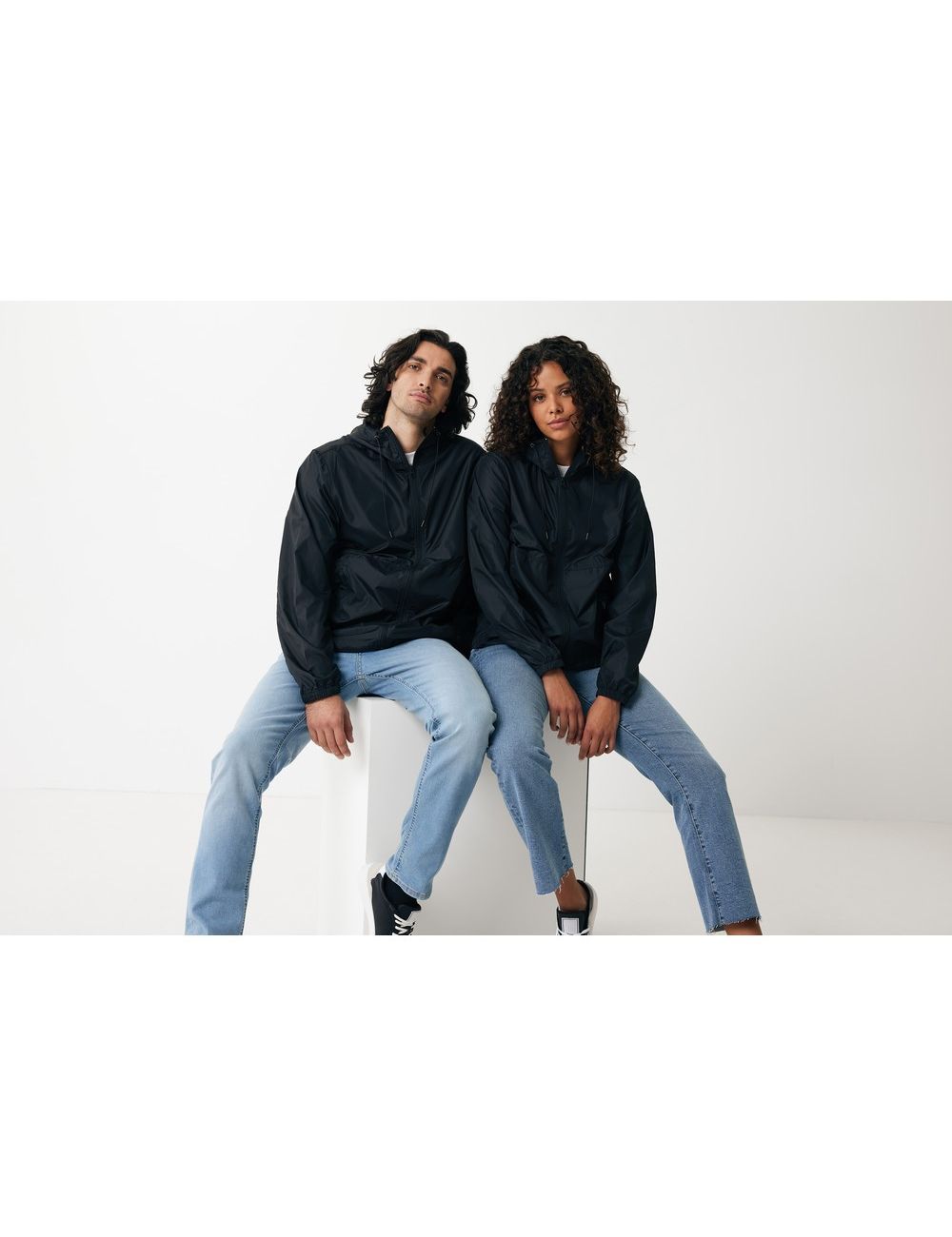 Lekka kurtka Iqoniq Logan, poliester z recyklingu