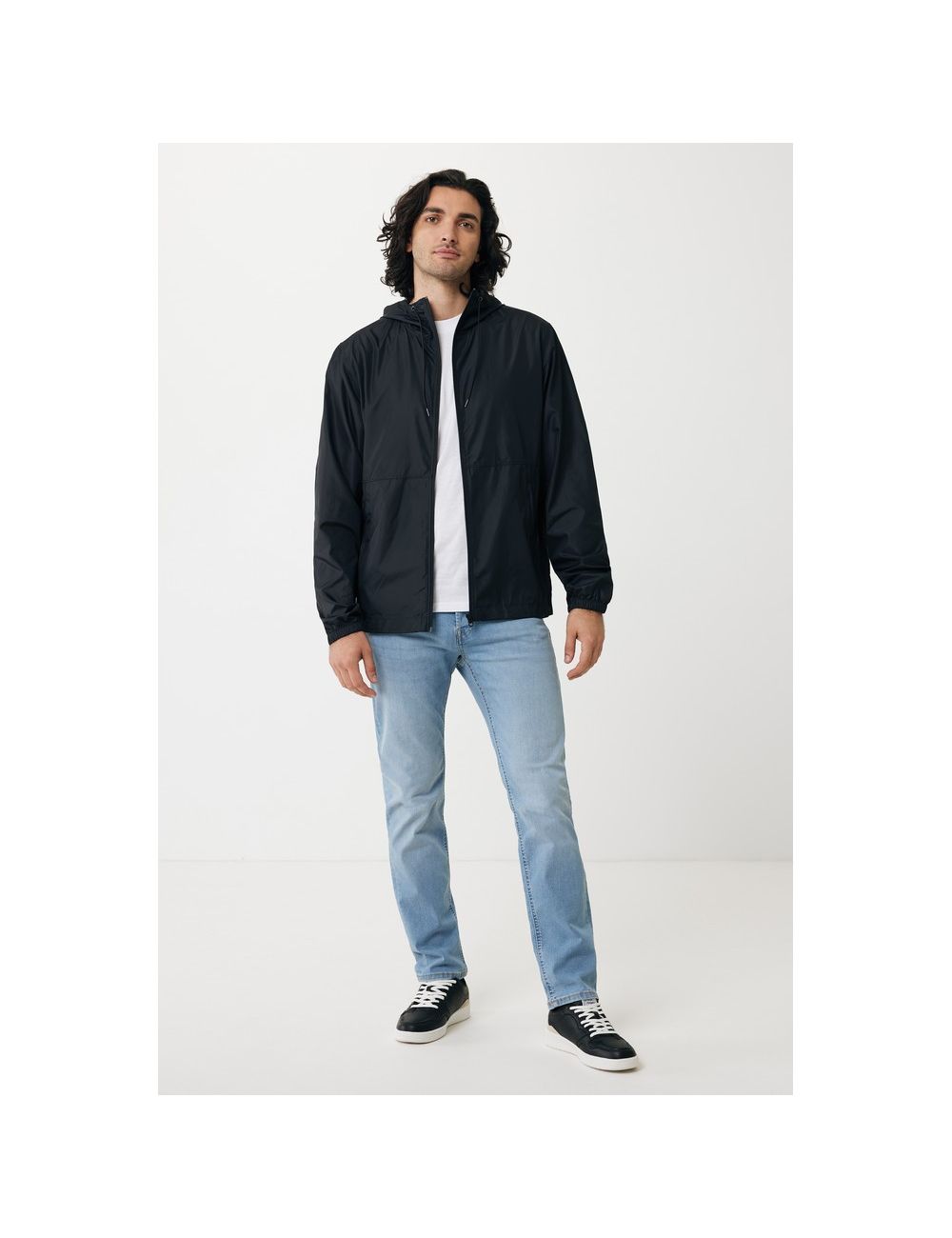 Lekka kurtka Iqoniq Logan, poliester z recyklingu